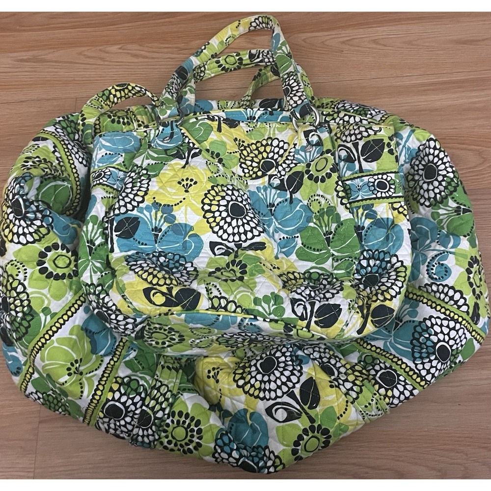 Vera Bradley Large Quilted Duffle Bag & Matching Purse In Limes Up Floral Design